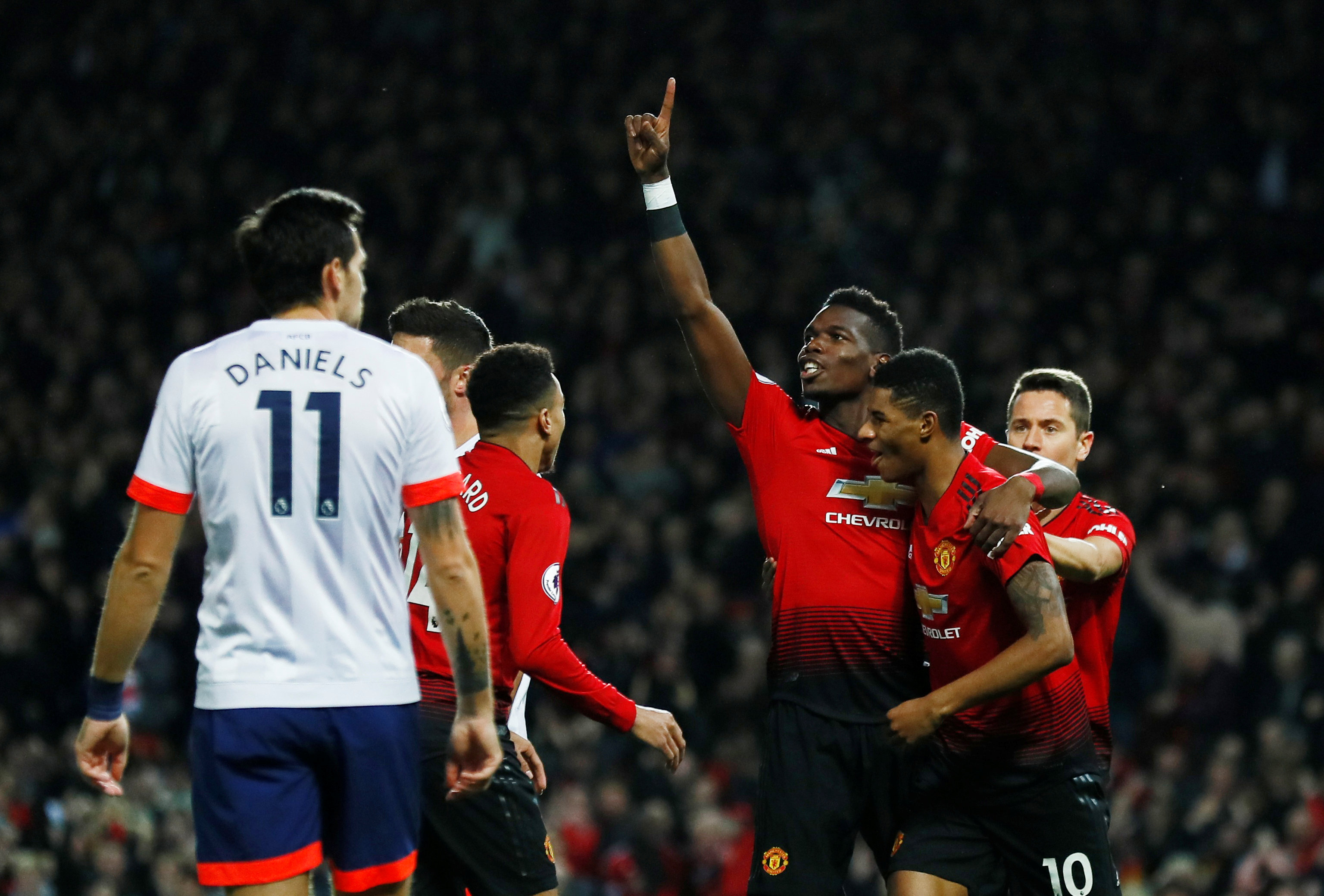 仅关乎到两 仅关乎到两